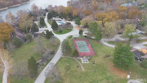 1810 Eagle Bay Dr, Bloomington, IN 47401 photo 36