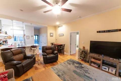 1810 Eagle Bay Dr, Bloomington, IN 47401 photo 5