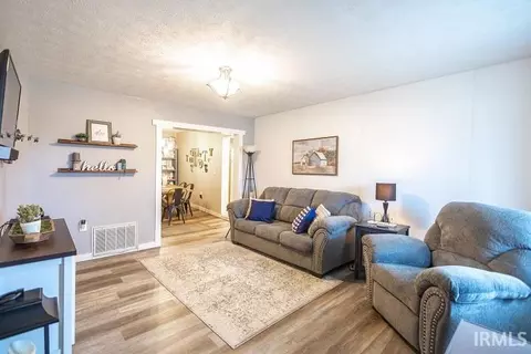 415 W Hancock Ave, Mitchell, IN 47446 photo 14