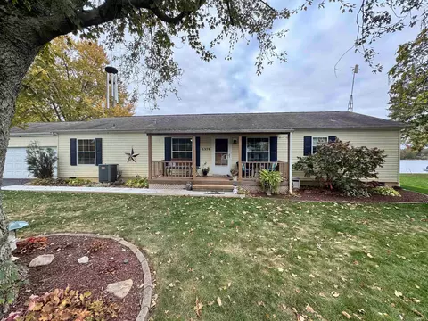 5379 W Warren Ave, Silver Lake, IN 46982