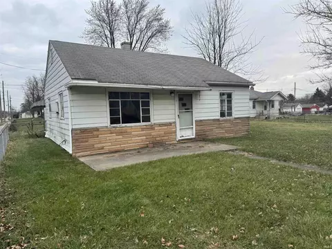 3201 Raymond St, Fort Wayne, IN 46803