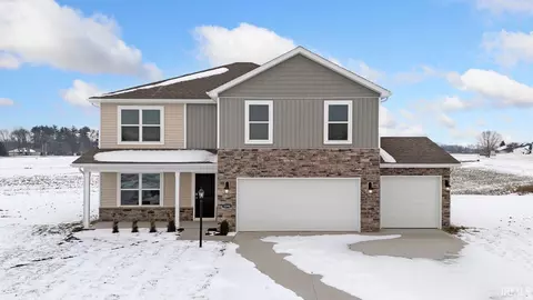 3394 N Knollwood Dr, Warsaw, IN 46582