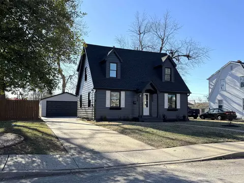 2905 E Oak St, Evansville, IN 47715