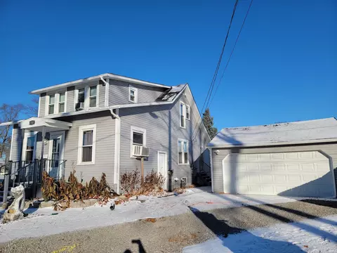 210 E 14th St, Auburn, IN 46706 photo 4
