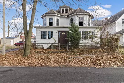 815 S Boots St, Marion, IN 46952