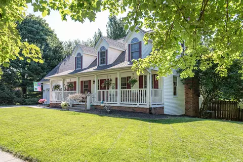3914 E Bennington Blvd, Bloomington, IN 47401 photo 2