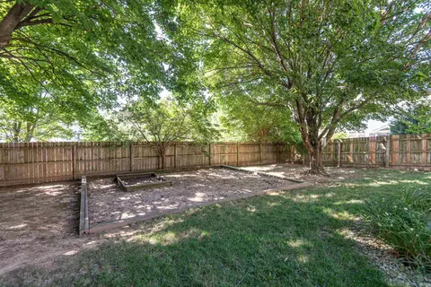 3914 E Bennington Blvd, Bloomington, IN 47401 photo 24