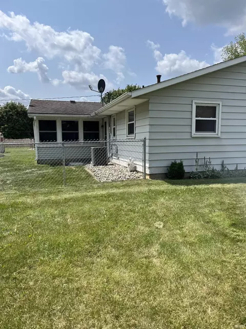 507 E Warfield St, Garrett, IN 46738 photo 29