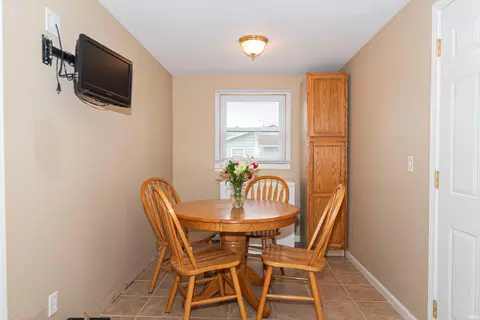 507 E Warfield St, Garrett, IN 46738 photo 15