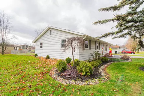 507 E Warfield St, Garrett, IN 46738 photo 18