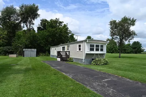5910 N 1000 W, Rochester, IN 46975
