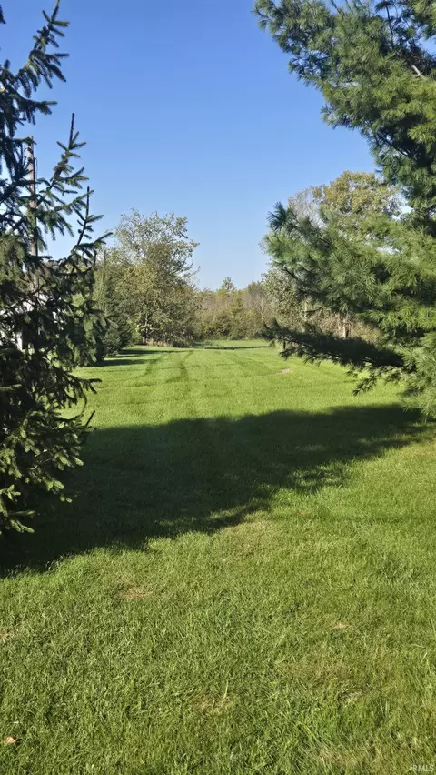 N 100 W Road, Winchester, IN 47394
