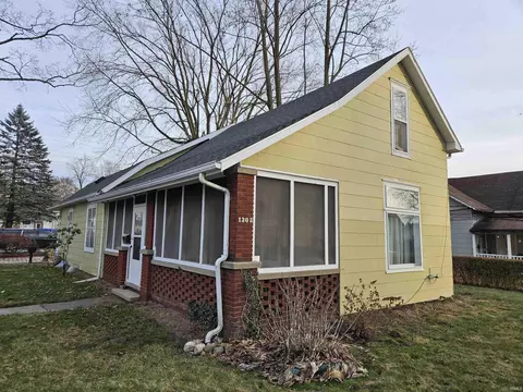 1303 Madison St, Rochester, IN 46975