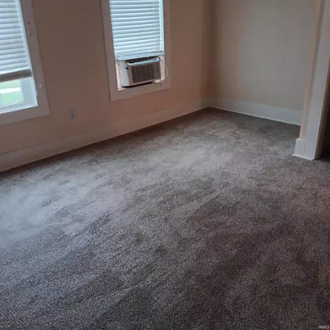116 E High St, Garrett, IN 46738 photo 14