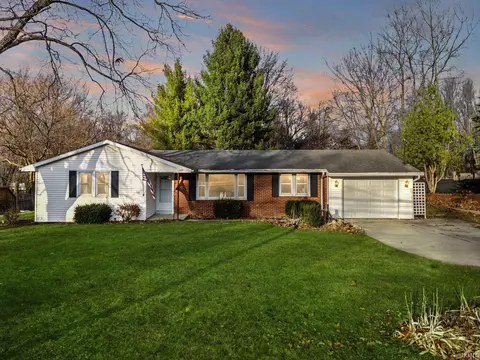 1309 Wooster Rd, Winona Lake, IN 46590