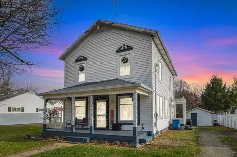 104 N Coldwater St, Fremont, IN 46737