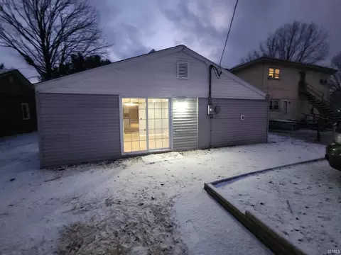 476 E Washington Ave, Peru, IN 46970 photo 15