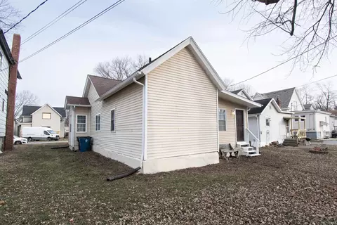 405 E King St, Garrett, IN 46738 photo 7