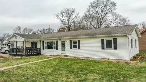 312 E 7th St, Brookston, IN 47923 photo 5