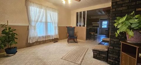 218 Mcdowell St, Mount Carmel, IL 62863 photo 6