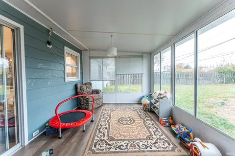 1074 Mitten Dr, Wabash, IN 46992 photo 10
