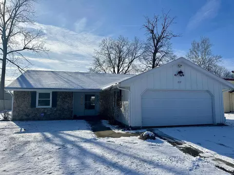 217 W Charter Dr, Muncie, IN 47303
