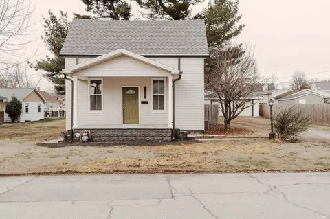 3015 Hartmetz Ave, Evansville, IN 47712