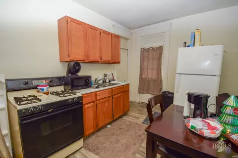 511 E Jackson St, Muncie, IN 47305 photo 12