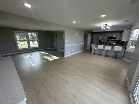 8511 Edgerose Dr, New Haven, IN 46774 photo 7
