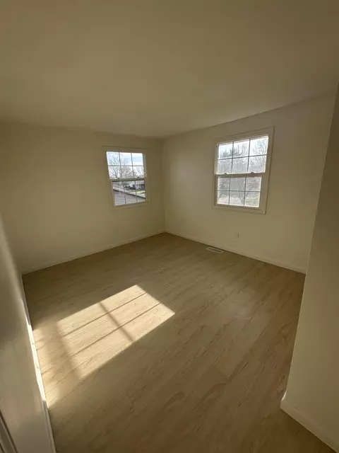 8511 Edgerose Dr, New Haven, IN 46774 photo 18