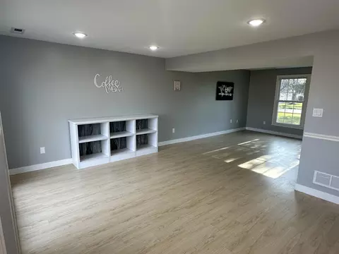 8511 Edgerose Dr, New Haven, IN 46774 photo 6