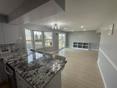 8511 Edgerose Dr, New Haven, IN 46774 photo 12