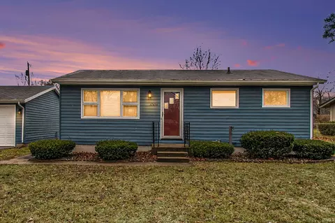 17434 Wilshire Dr, South Bend, IN 46635