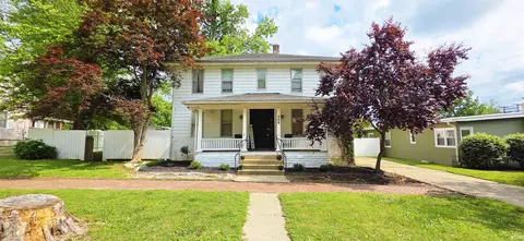 205 E 3rd St, Mount Carmel, IL 62863 photo 4