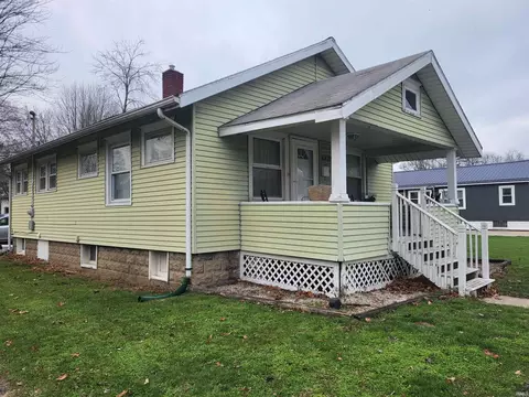 1425 Willowdale Ave, Elkhart, IN 46514