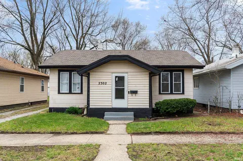 2302 Eby Ave, Fort Wayne, IN 46802 photo 2