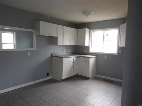 2 Modlin Ct, Marion, IN 46953 photo 4