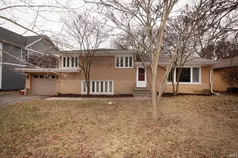1717 Sheridan Rd, West Lafayette, IN 47906