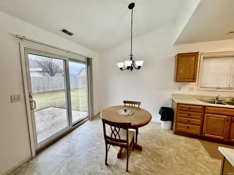 1010 Baer Pass, Garrett, IN 46738 photo 6