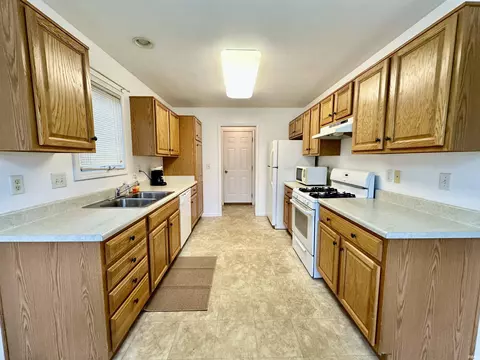 1010 Baer Pass, Garrett, IN 46738 photo 8