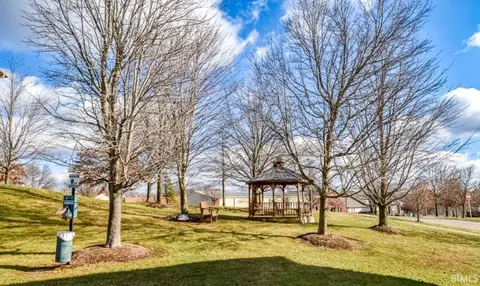 1706 W Sunstone Dr, Bloomington, IN 47403 photo 34