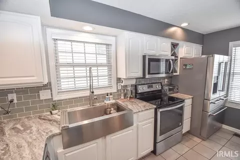 1706 W Sunstone Dr, Bloomington, IN 47403 photo 12