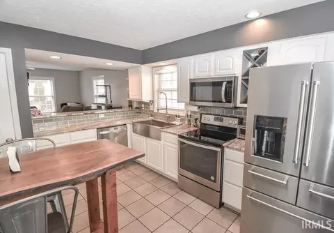 1706 W Sunstone Dr, Bloomington, IN 47403 photo 8