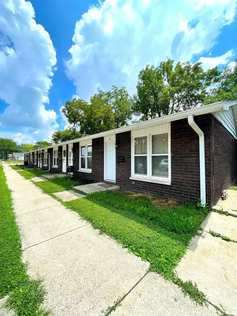 1301 W 14th St, Muncie, IN 47302