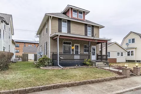 711 Lawton Pl, Fort Wayne, IN 46805