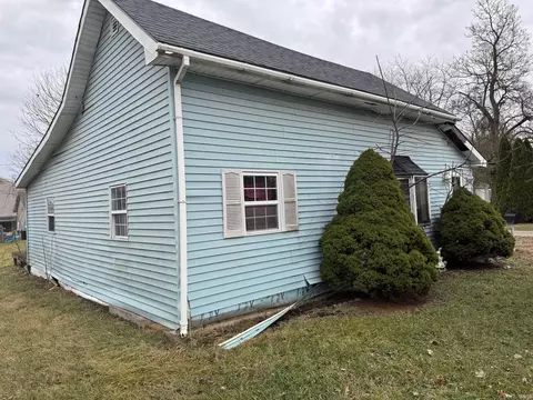 356 W Jay St, Dunkirk, IN 47336 photo 2