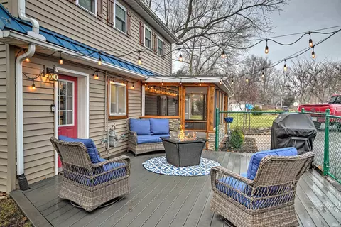 708 E Rose Ln, Syracuse, IN 46567 photo 6