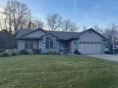 1615 Evergreen Pl, Elkhart, IN 46514