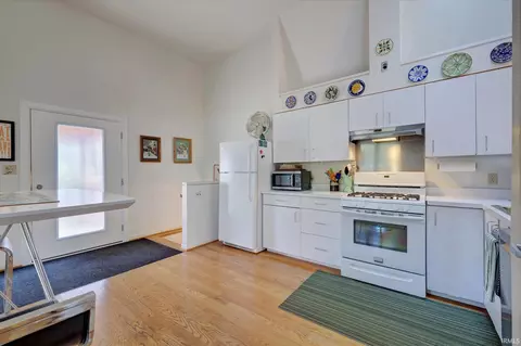 3626 E Longview Ave, Bloomington, IN 47408 photo 9