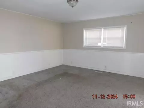 109 W Main St, Mooreland, IN 47360 photo 10